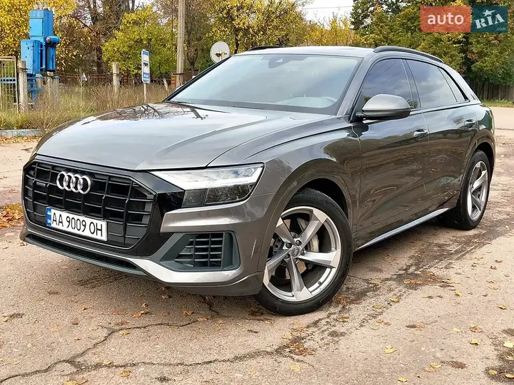Audi Q8