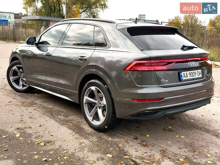 Audi Q8 2020 photo 3