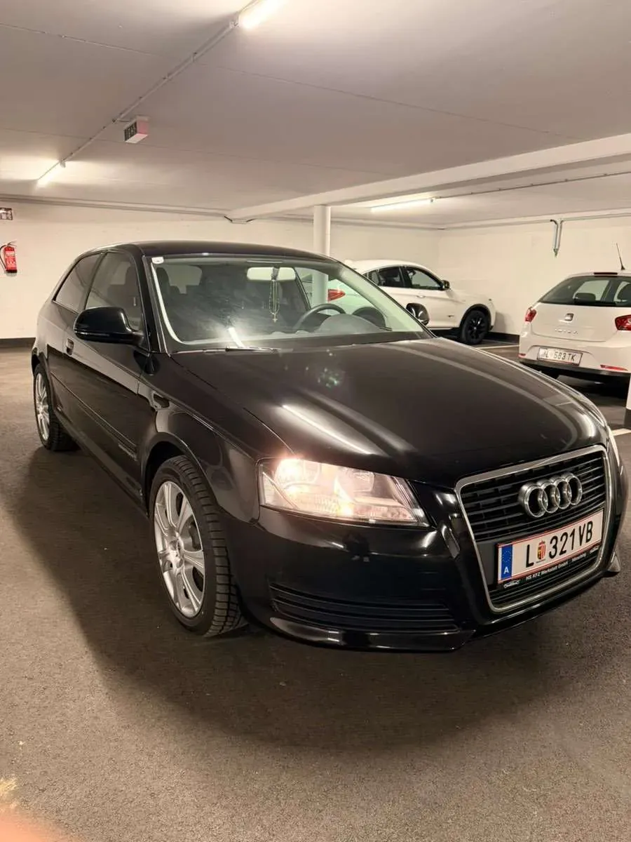 Audi A3 2009 photo 2