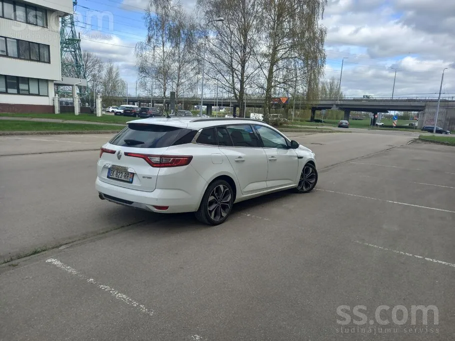 Renault Megane 2017 photo 2