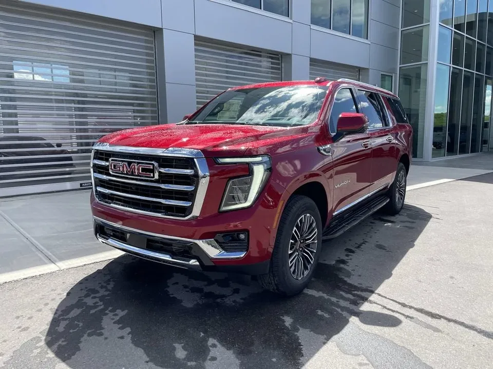 GMC Yukon Xl 2026 photo 4