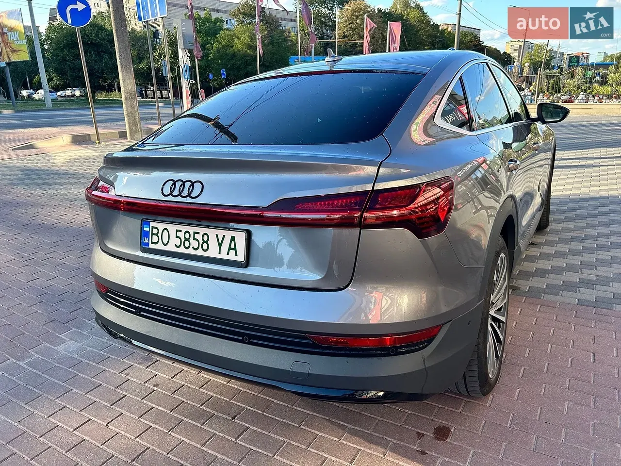 Audi E-Tron Sportback 2020 photo 2