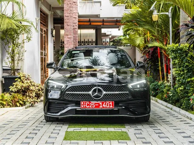 Mercedes-Benz C200