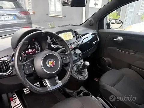 Abarth 595 2018 photo 3