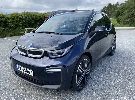 BMW I3