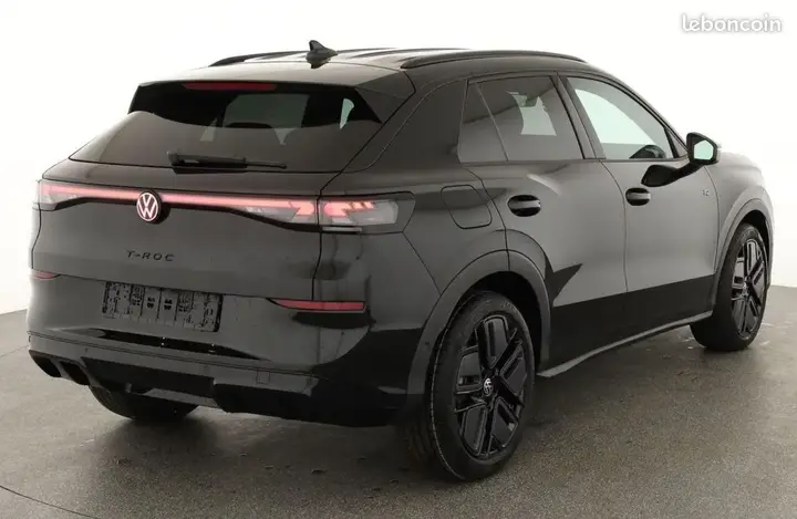 Volkswagen T-Roc 2026 photo 3
