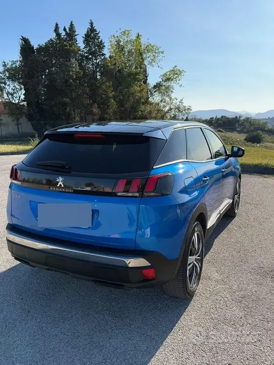 Peugeot 3008 2022 photo 2