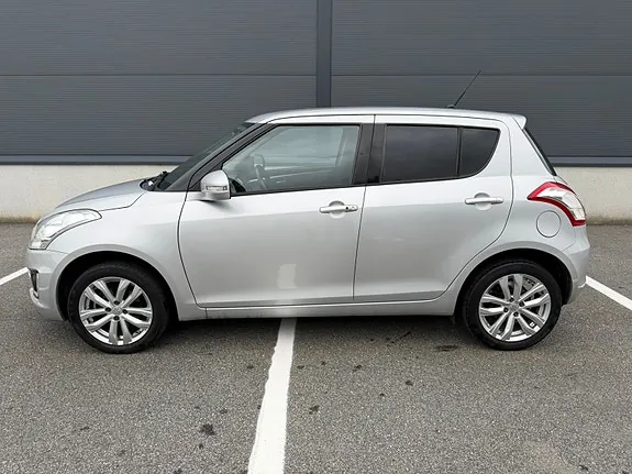 Suzuki Swift 2014 photo 4
