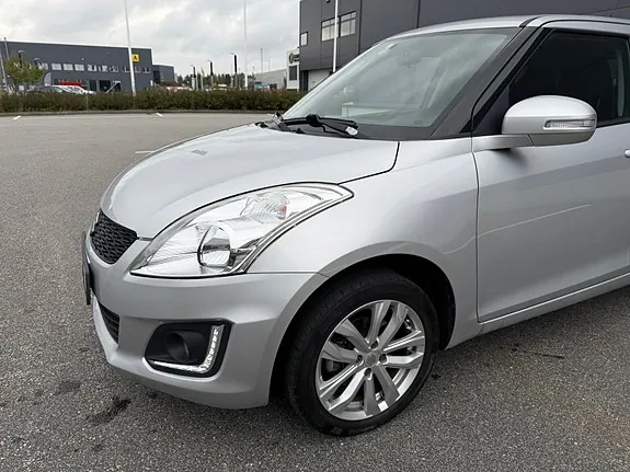 Suzuki Swift 2014 photo 3