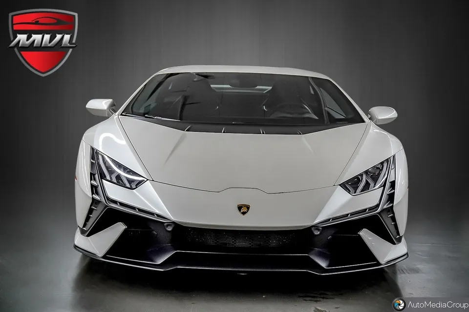 Lamborghini Huracan 2023 photo 4