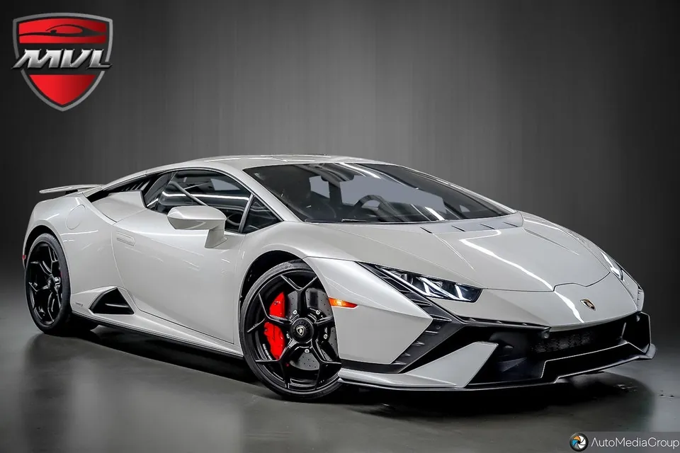 Lamborghini Huracan 2023 photo 2