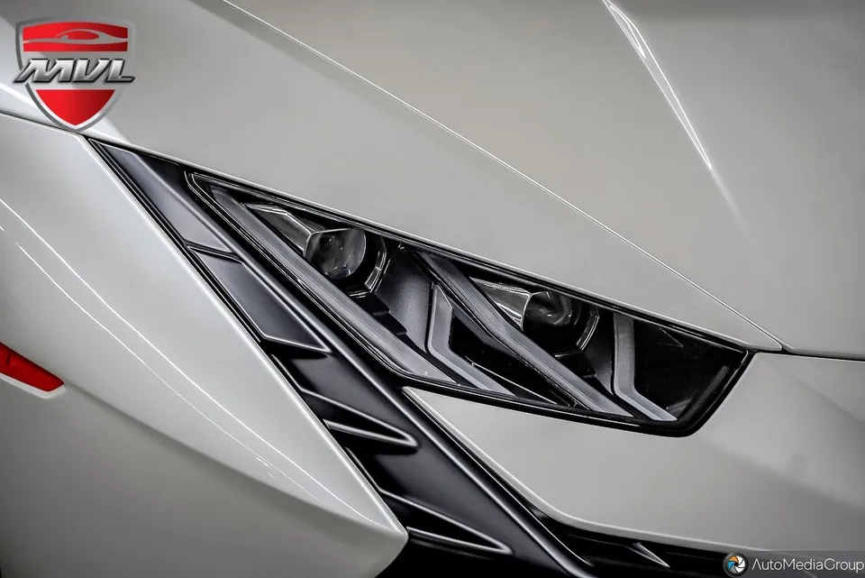 Lamborghini Huracan 2023 photo 3