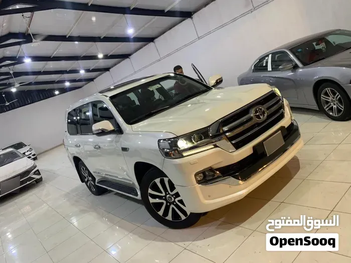 Toyota Land Cruiser 2019 photo 3
