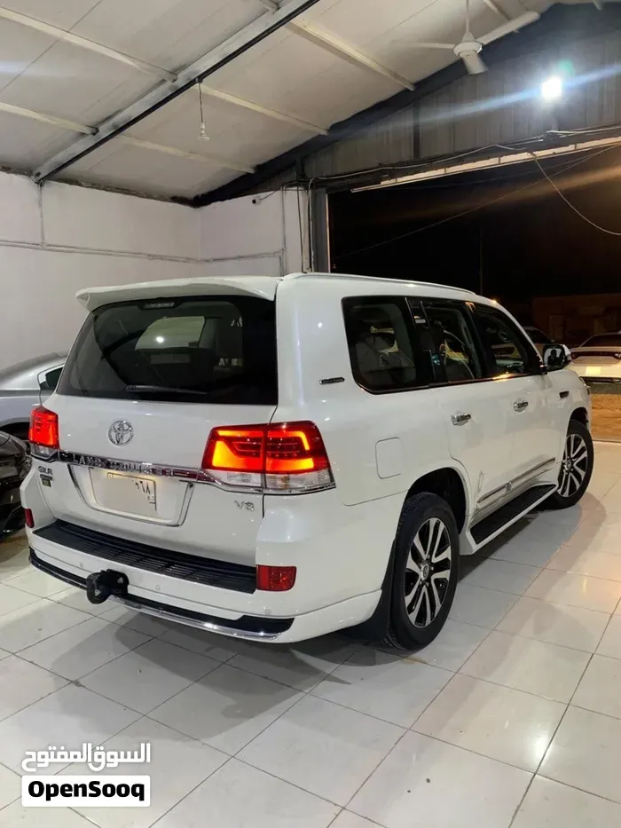 Toyota Land Cruiser 2019 photo 4