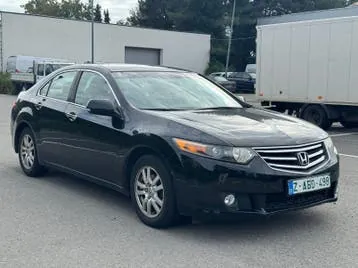 Honda Accord 2010 photo 2