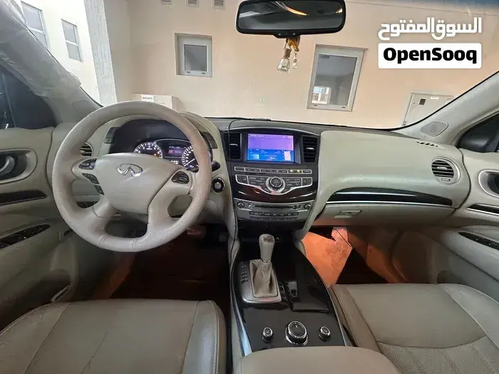 Infiniti Jx35