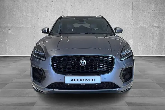 Jaguar E-Pace 2021 photo 2