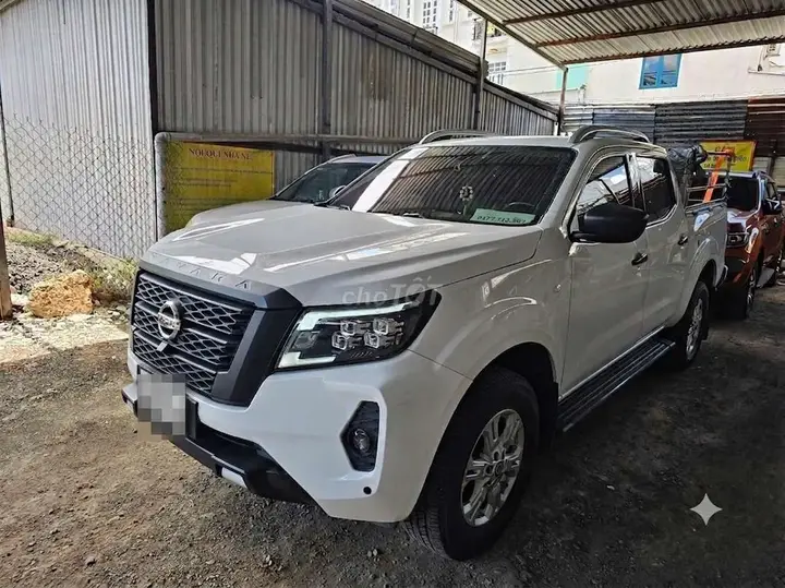 Nissan Navara 2023 photo 2