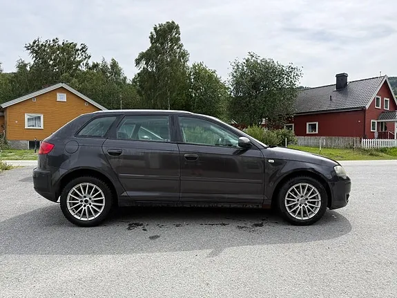 Audi A3 2007 photo 4