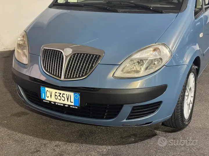 Lancia Musa 2005 photo 4
