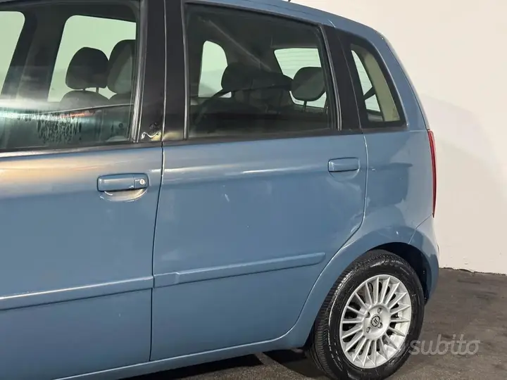 Lancia Musa 2005 photo 2