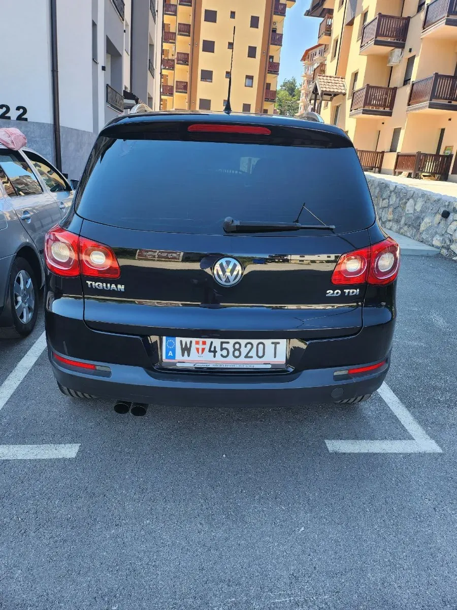 Volkswagen Tiguan 2008 photo 2