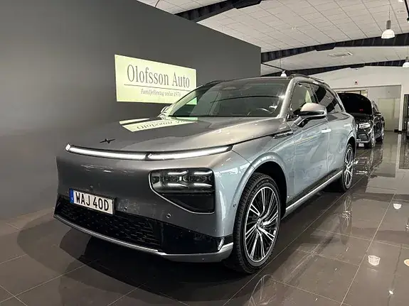 Xpeng G9
