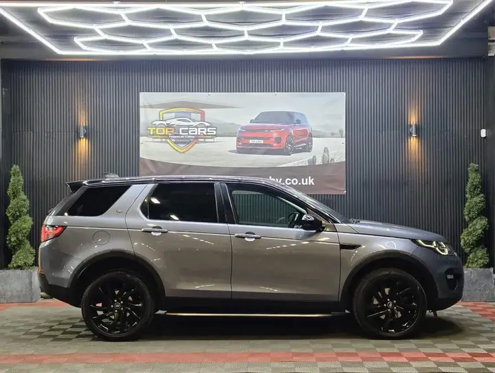 Land Rover Discovery Sport 2018 photo 3