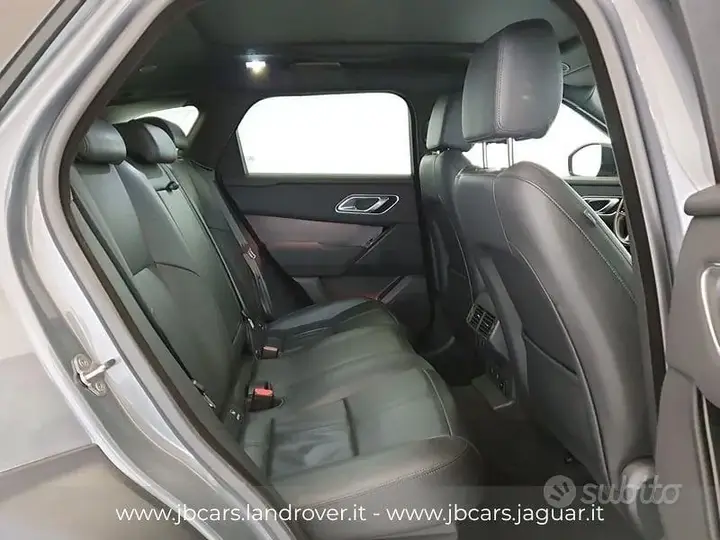 Land Rover Range Rover Velar 2023 photo 5
