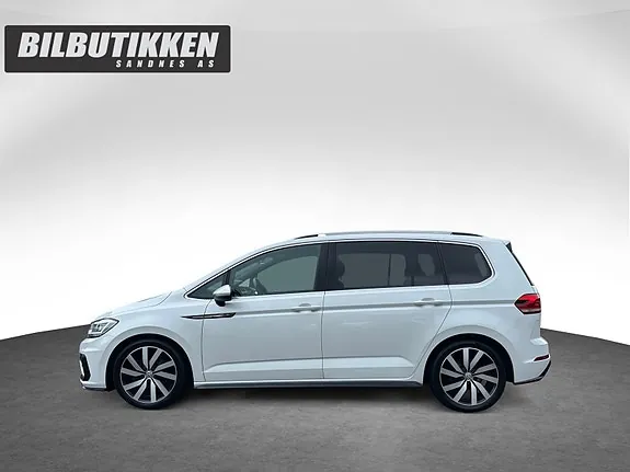 Volkswagen Touran 2017 photo 2