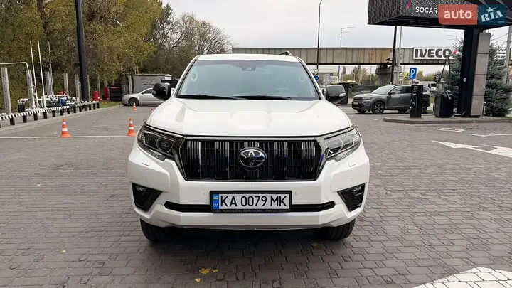 Toyota Land Cruiser Prado