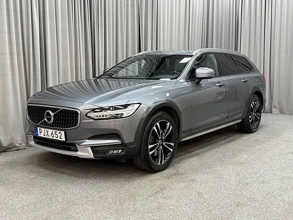 Volvo V90 Cross Country