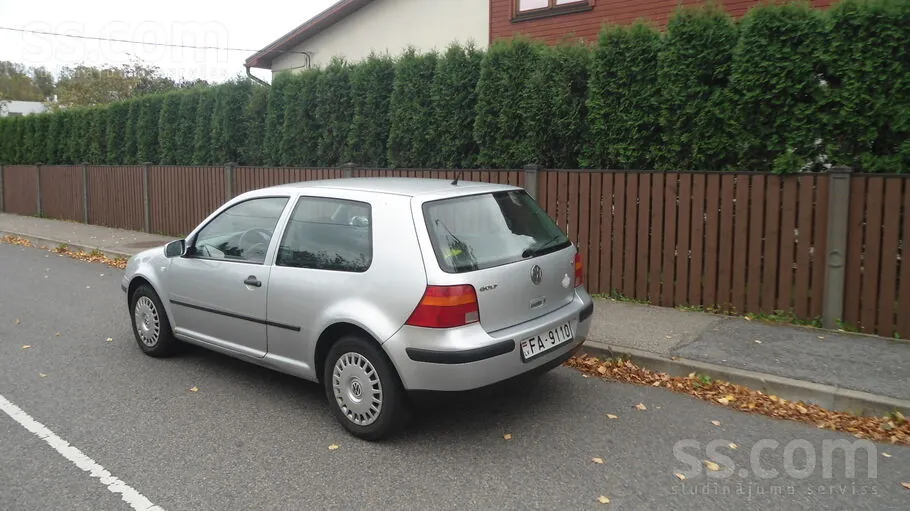 Volkswagen Golf 4 2004 photo 2