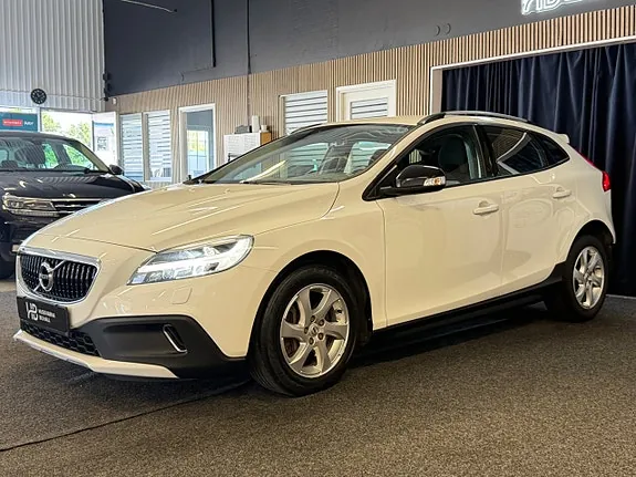 Volvo V40 2019 photo 4