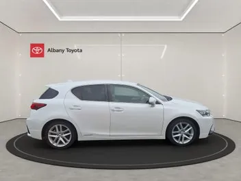 Lexus Ct 200H 2021 photo 3
