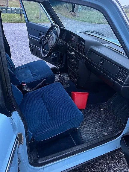 Volvo 240 1984 photo 5