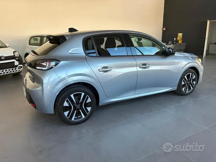 Peugeot 208 2024 photo 2