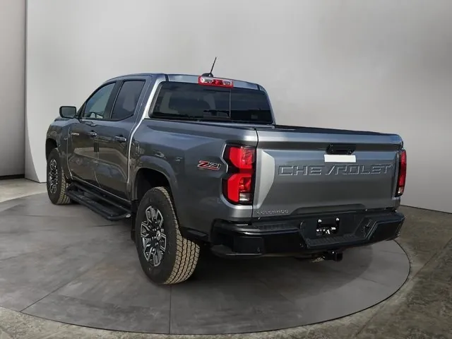 Chevrolet Colorado 2026 photo 3