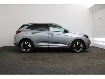Opel Grandland X 2022 photo 3