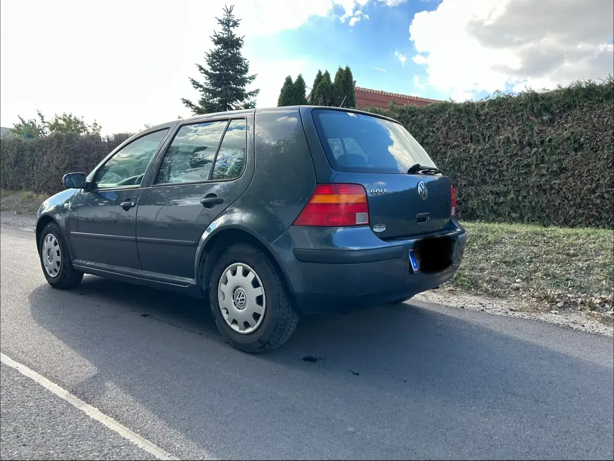 Volkswagen Golf 2000 photo 3