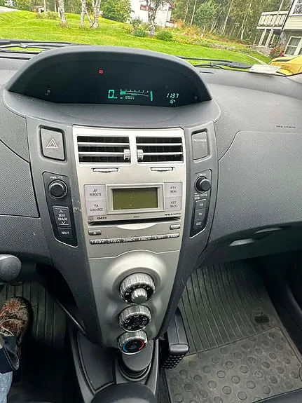 Toyota Yaris 2007 photo 5