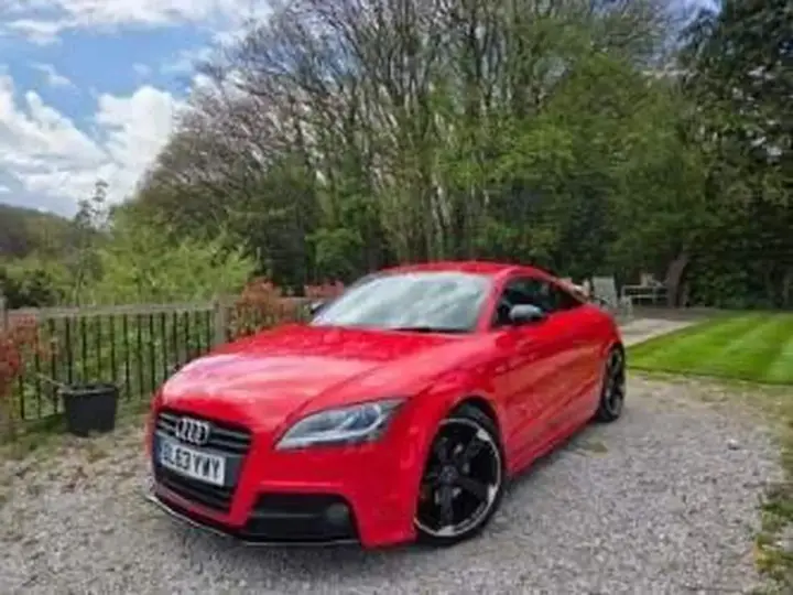 Audi Tt 2014 photo 2