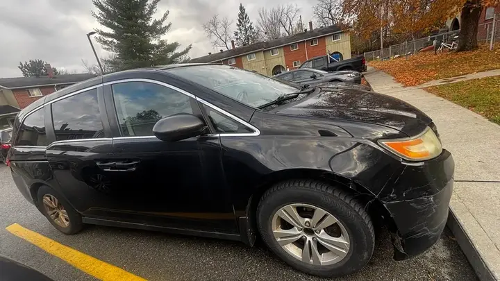 Honda Odyssey 2014 photo 3