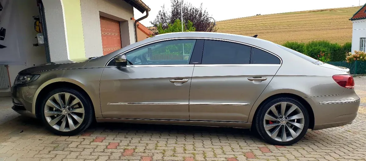 Volkswagen Passat Cc