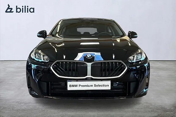 BMW 120 2026 photo 5
