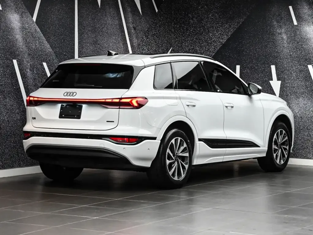 Audi Q6 E-Tron 2025 photo 4