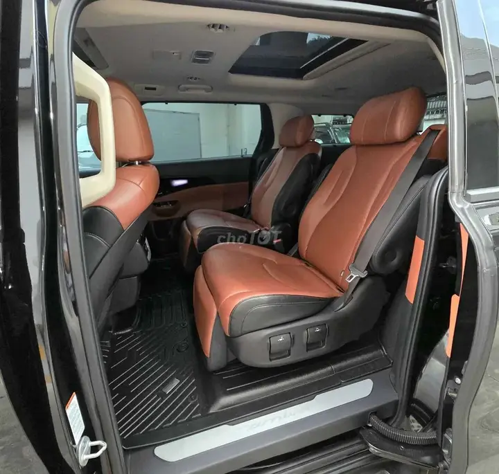 Kia Carnival 2022 photo 4