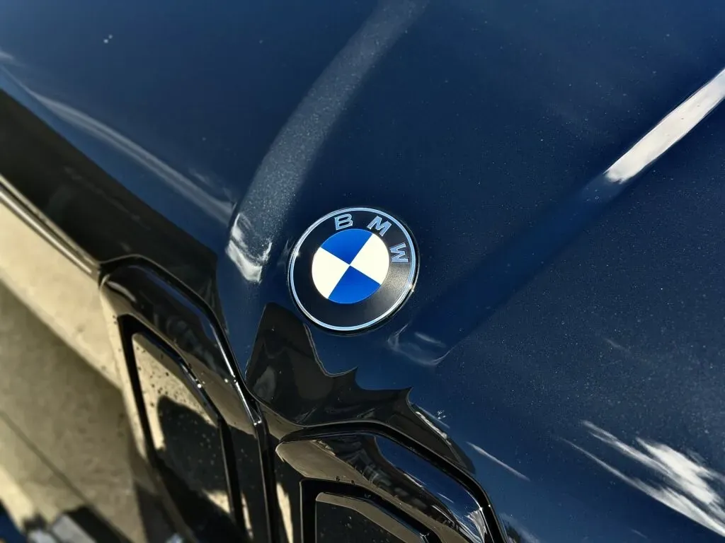 BMW Ix3 2026 photo 3