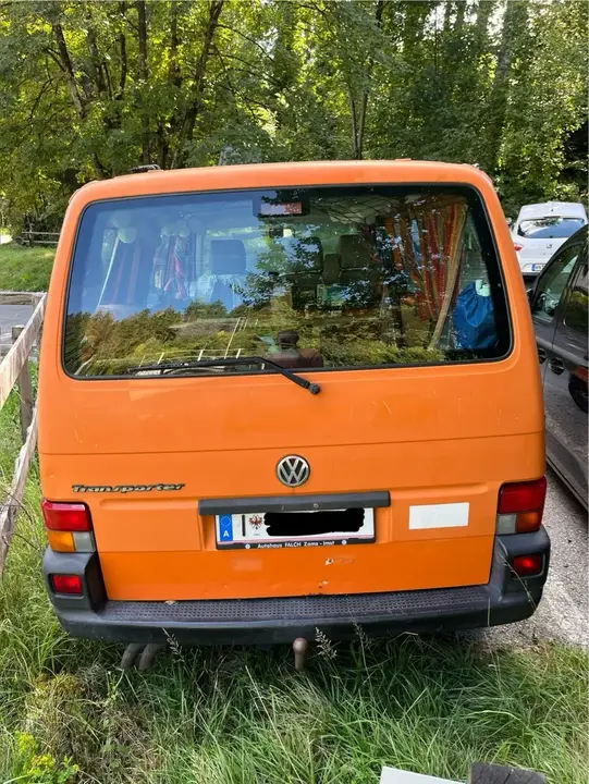 Volkswagen T4 2003 photo 2