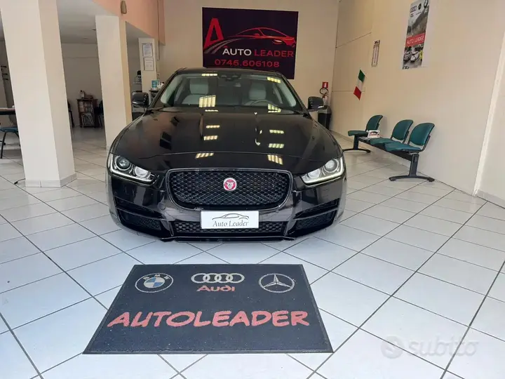 Jaguar Xe